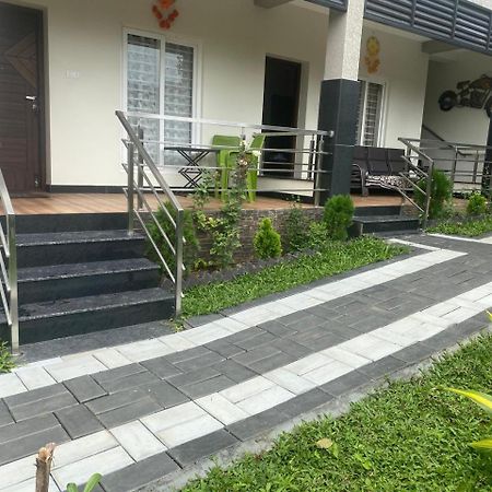 Jsr Homes Yercaud Esterno foto