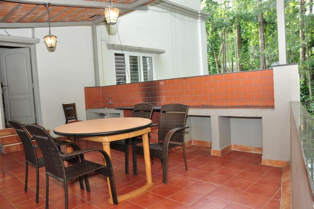 Jsr Homes Yercaud Esterno foto