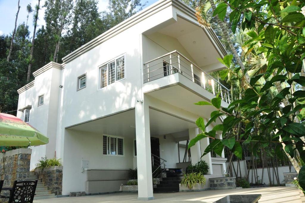 Jsr Homes Yercaud Esterno foto